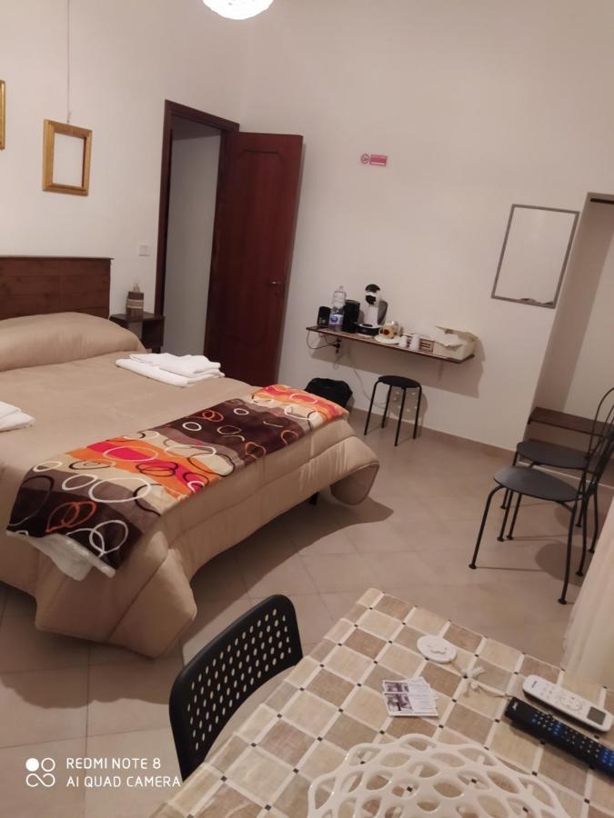 Bed & Breakfast Acquaviva Di Vullo Vincenzo Acquaviva Platani Exteriér fotografie