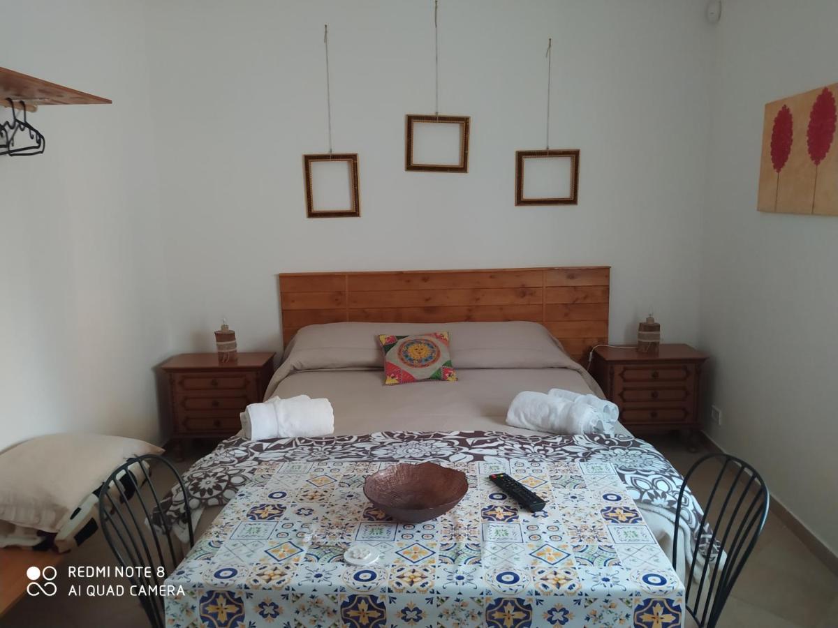 Bed & Breakfast Acquaviva Di Vullo Vincenzo Acquaviva Platani Exteriér fotografie