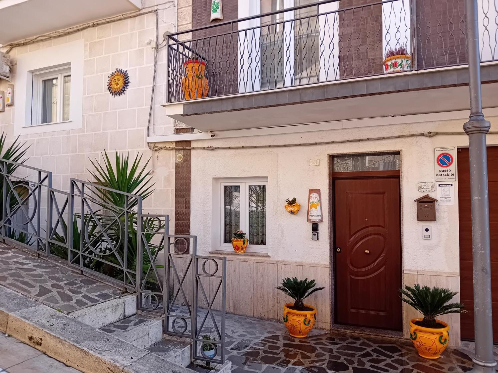 Bed & Breakfast Acquaviva Di Vullo Vincenzo Acquaviva Platani Exteriér fotografie